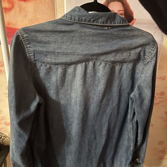 Lightweight denim jacket from LF!! - Picture 4 of 4